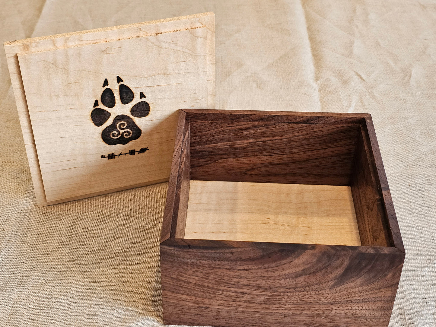 Small Decorative Keepsake Box (Purpleheart Handle)